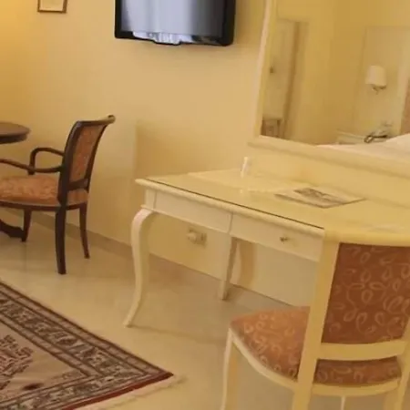 Hotell Villaggio San Giovanni 4*